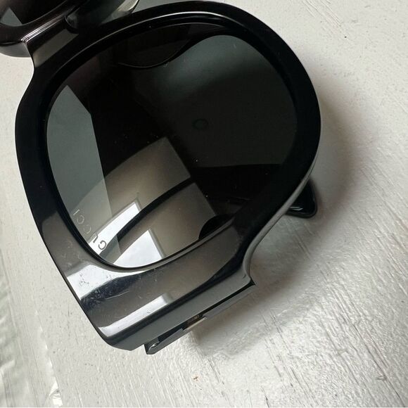 Gucci Women\'s Sunglasses GG0034SN Black Like NEW MSRP $435 main image 9